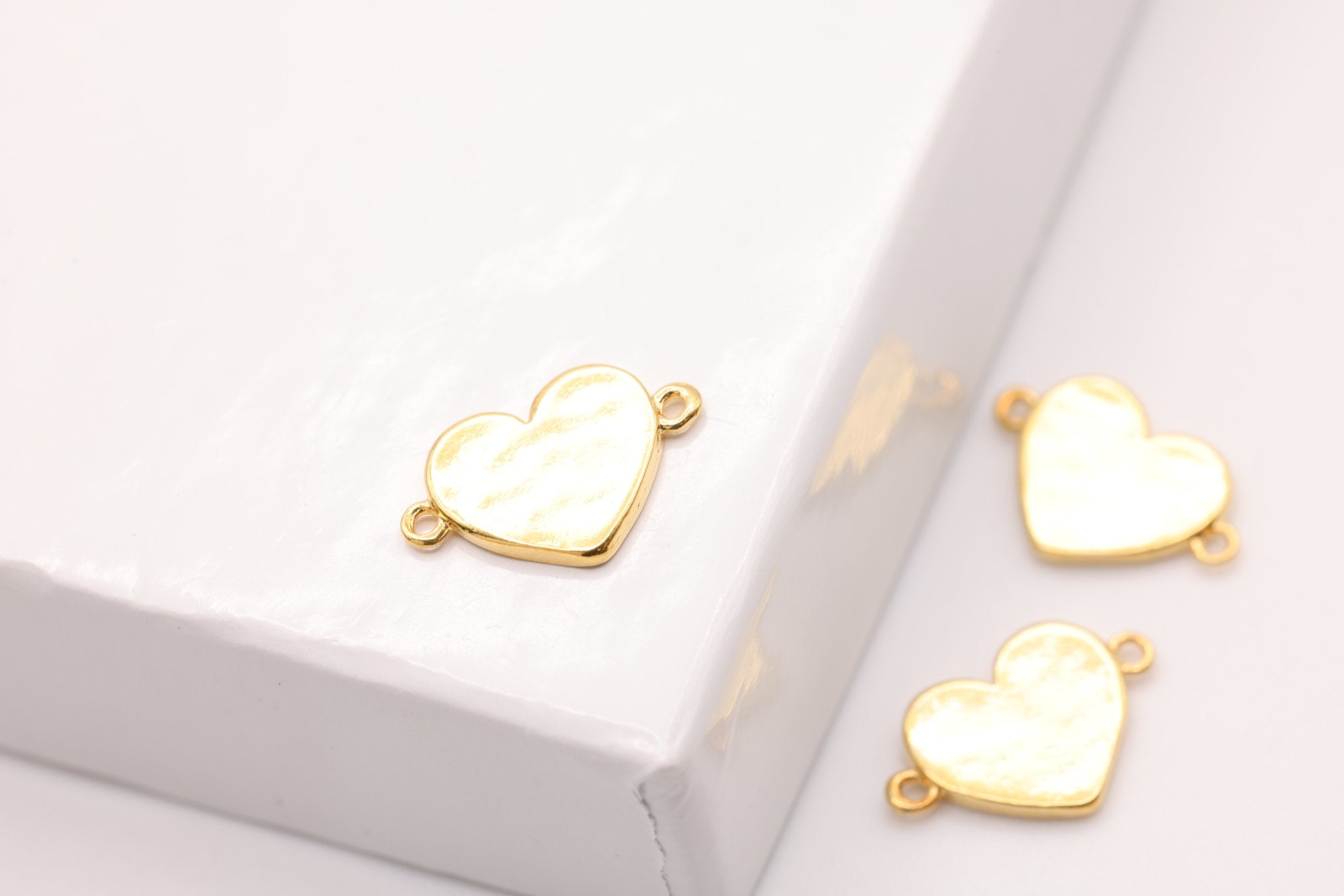Heart Connector Charm, Solid 14K Gold, 11mm x 7mm, Bulk DIY Wholesale Jewelry Making Charm - HarperCrown