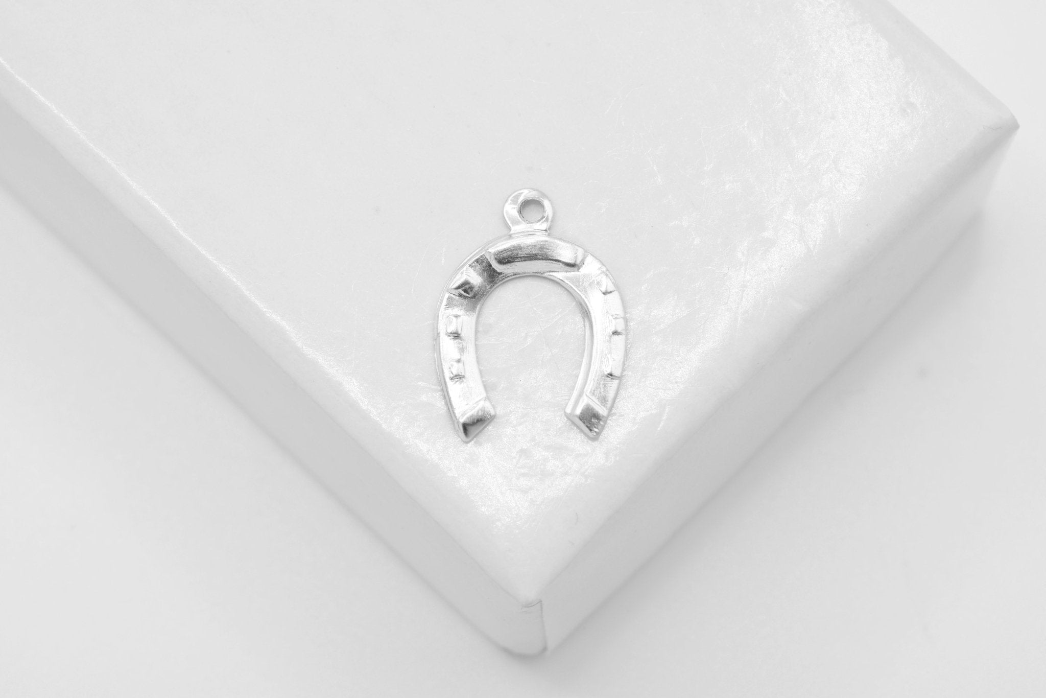 Horseshoe Charm, Wholesale, 925 Sterling Silver, 13mm, Lucky Gold Jewelry Making Charm - HarperCrown