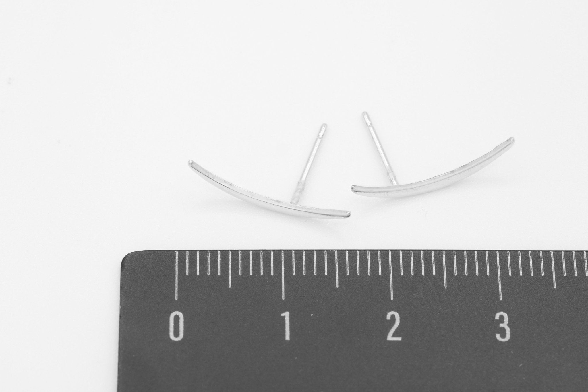 Moon Crawler Earring, 925 Sterling Silver, 16mm x 4mm, Wholesale, Celestial Crescent Moon Dainty Minimalist Jewelry Earrings - HarperCrown