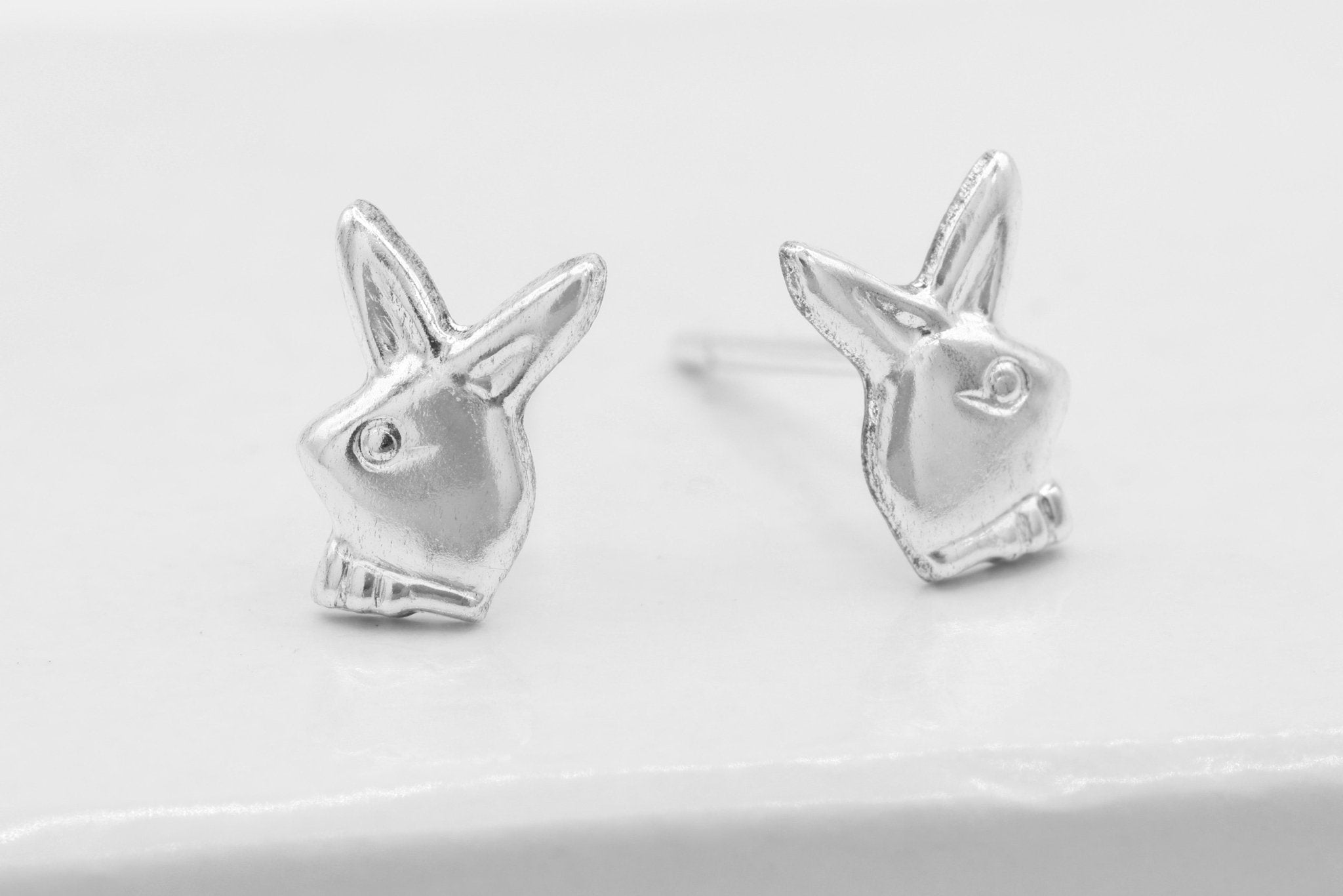 Rabbit Stud Earring, 925 Sterling Silver, 8mm x 5mm, Wholesale, Bunny Dainty Minimalist Jewelry Earrings - HarperCrown