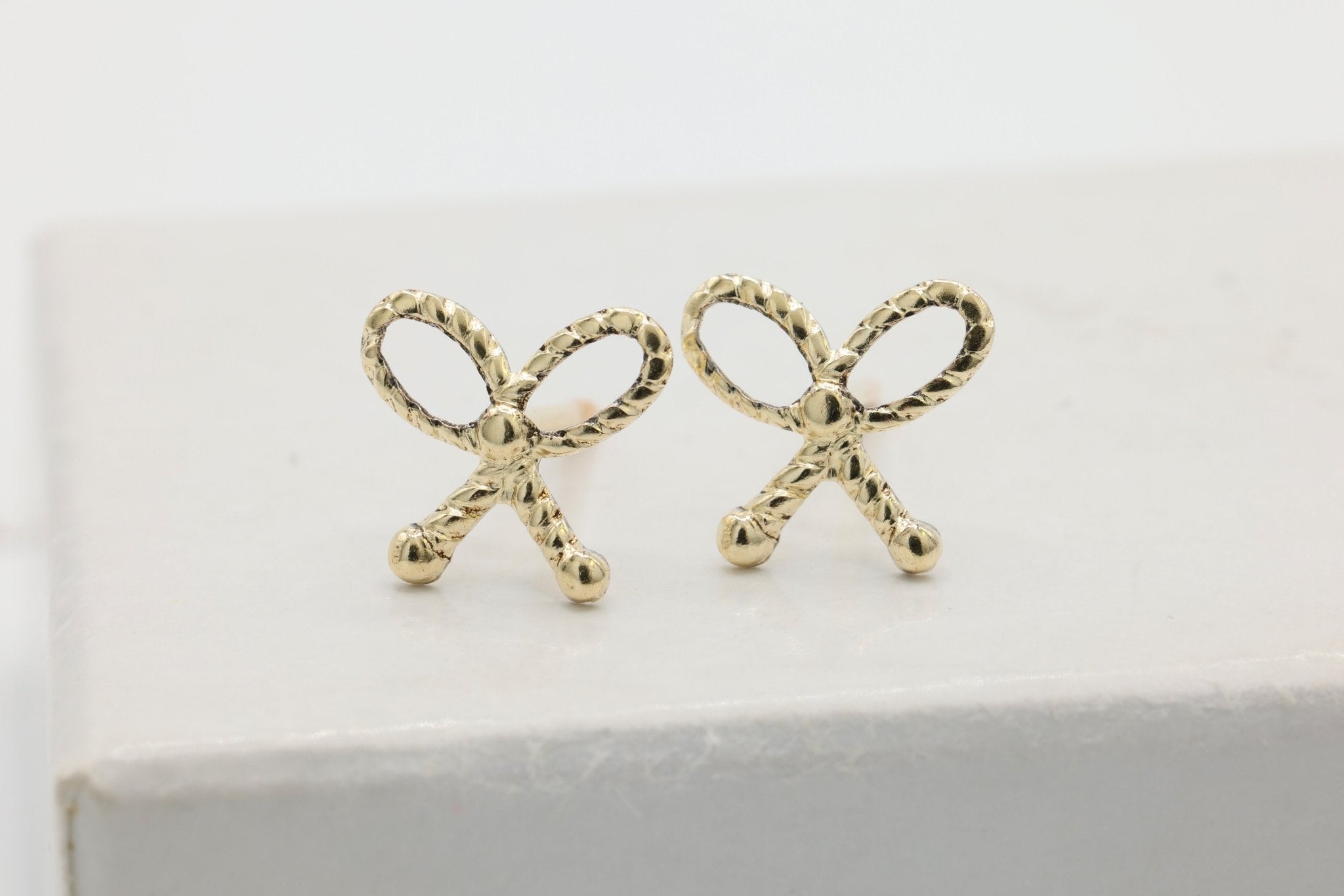Ribbed Bow Stud Earring, 14/20 Gold - Filled, 8mm x 8mm, Wholesale, Jewelry Earrings - HarperCrown