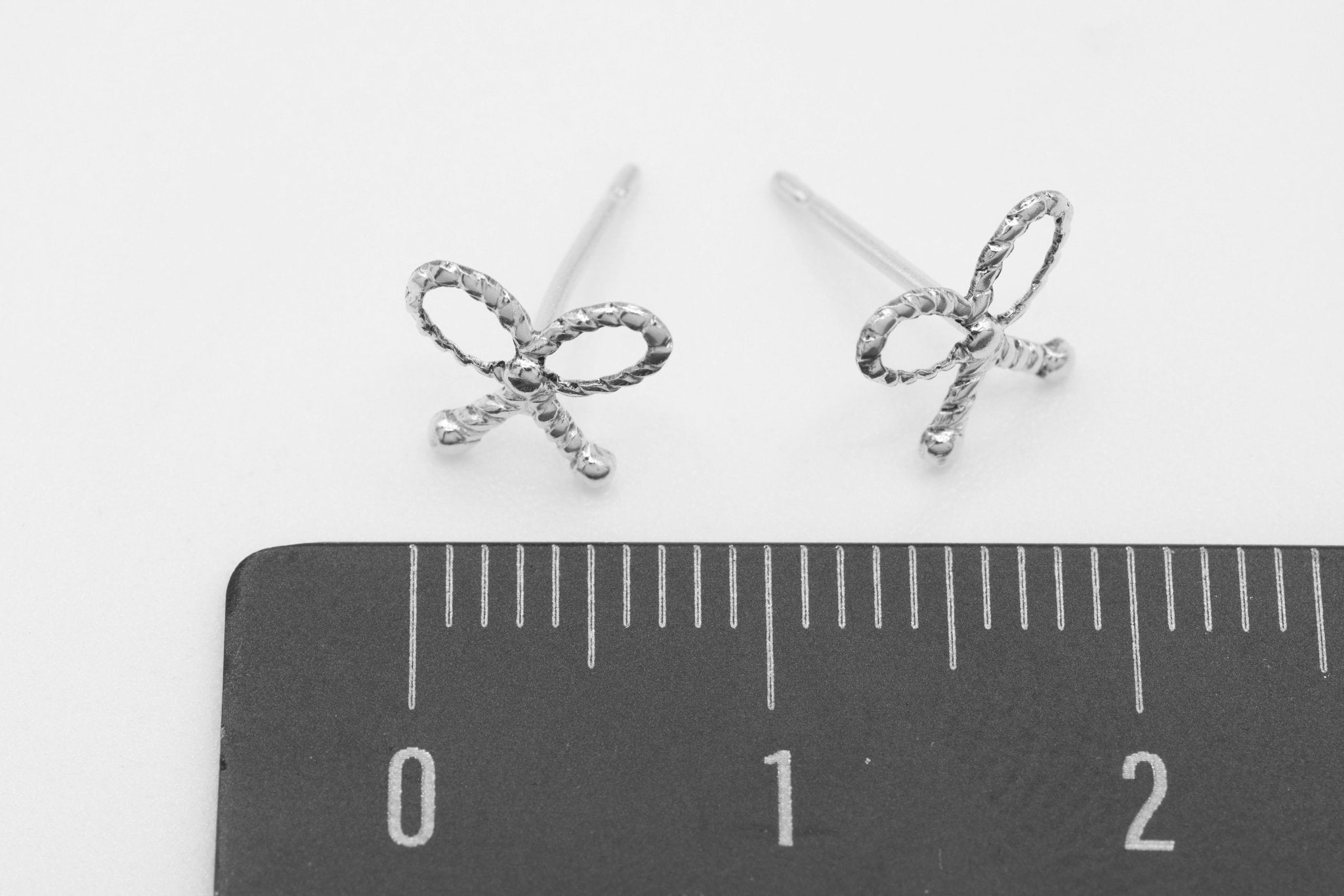 Ribbed Bow Stud Earring, 925 Sterling Silver, 8mm x 8mm, Wholesale, Jewelry Earrings - HarperCrown
