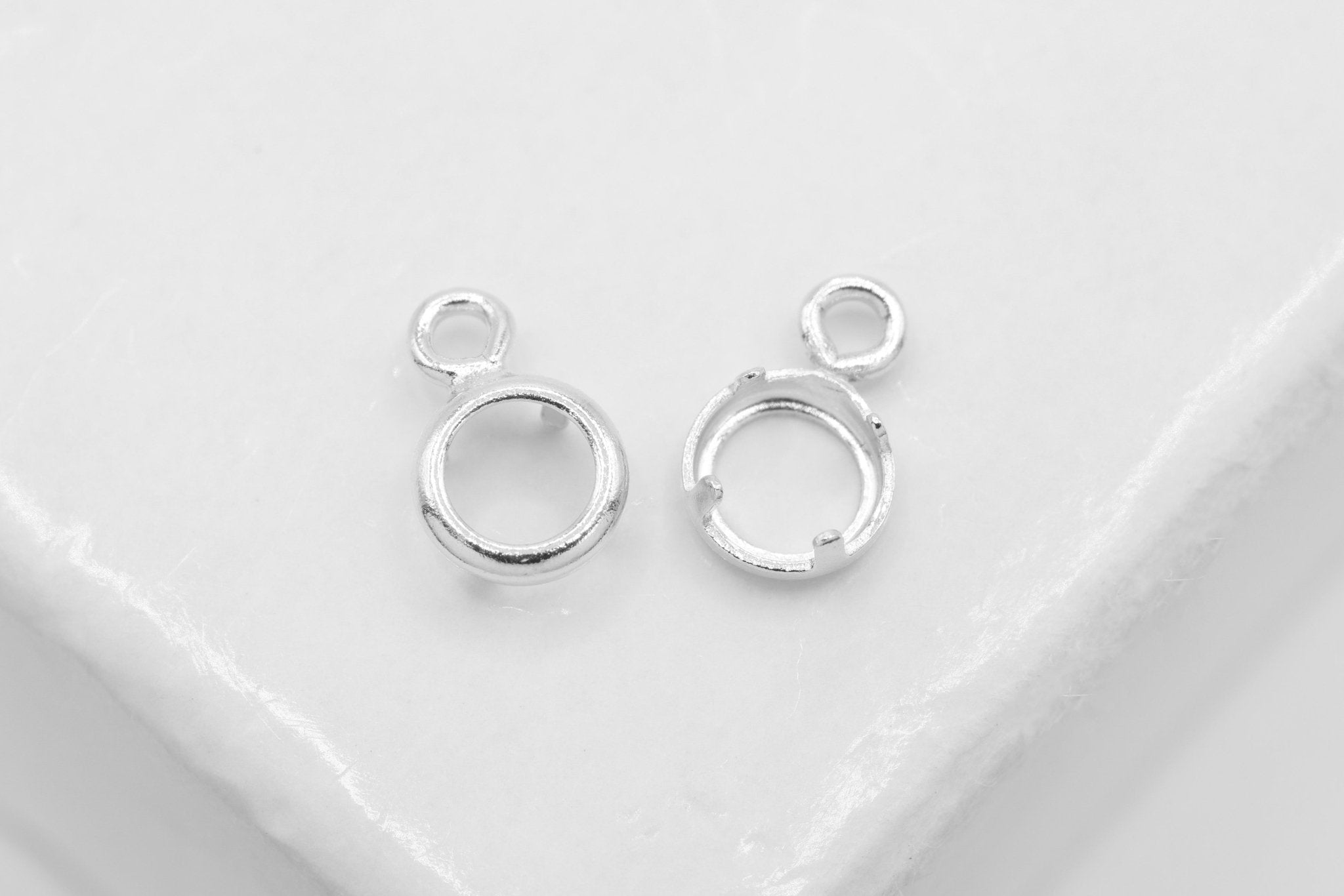 Round Bezel Self Set Bracket Charm, Sterling Silver, 3mm, Wholesale, Jewelry Making Charm - HarperCrown