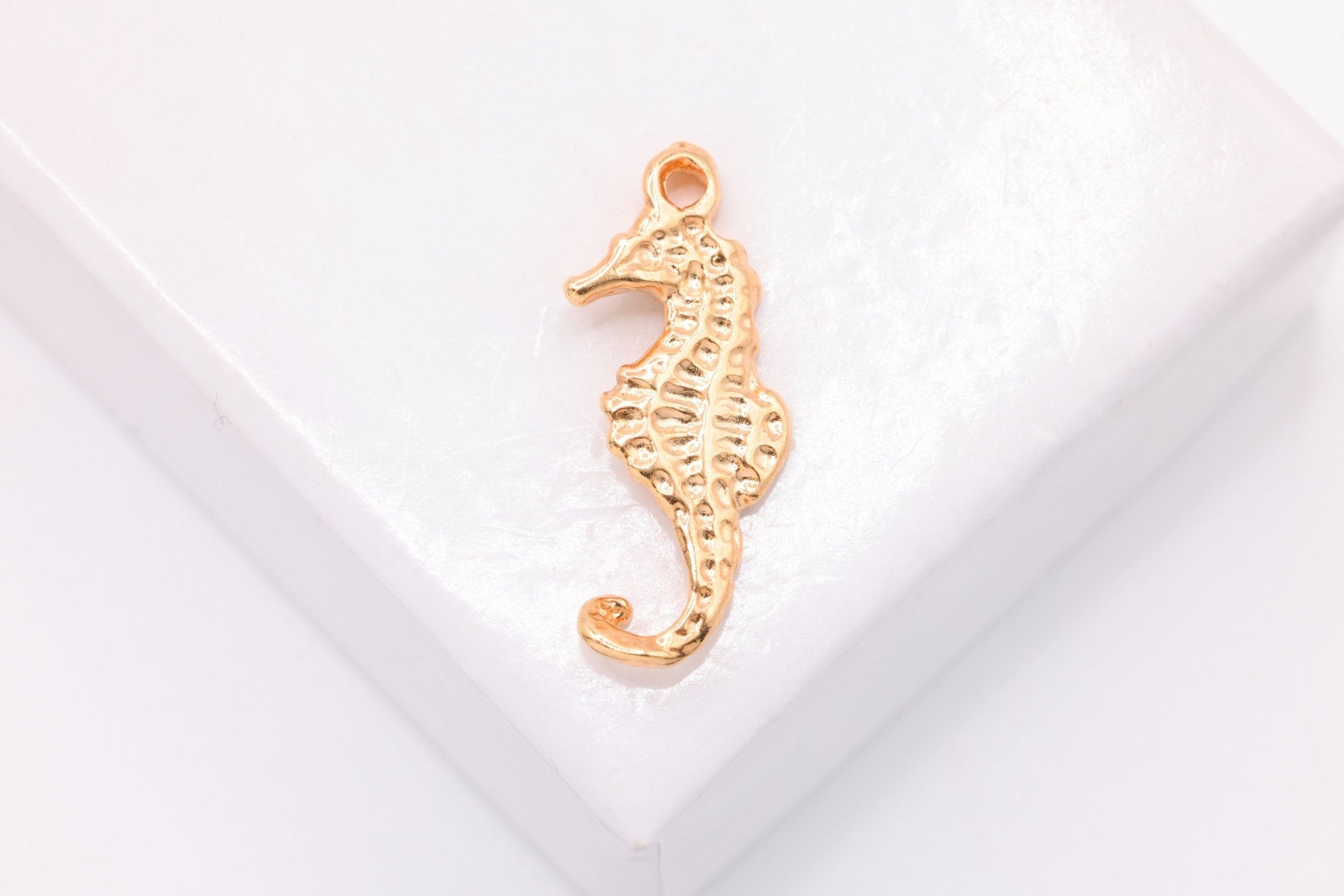 Seahorse Charm, Wholesale, 18K Rose Gold - Plated 925 Sterling Silver, 18mm x 9mm, Sea Life Sea Horse - HarperCrown