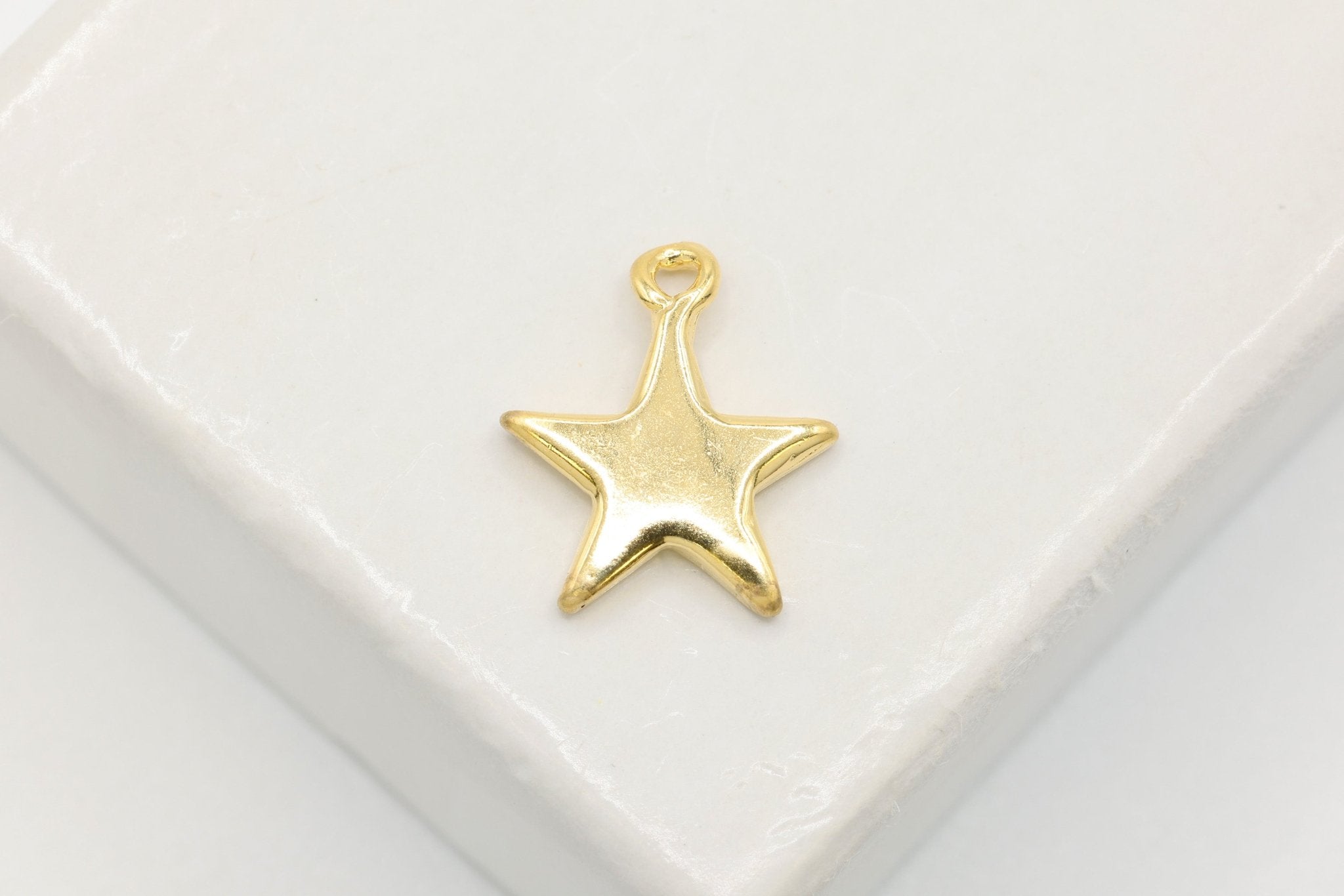 Shiny Gold Vermeil Star Blank Charm - 22k gold plated Sterling Silver Star Charm, Small Gold Star Blanks, Pentagon Charm, Beads - HarperCrown