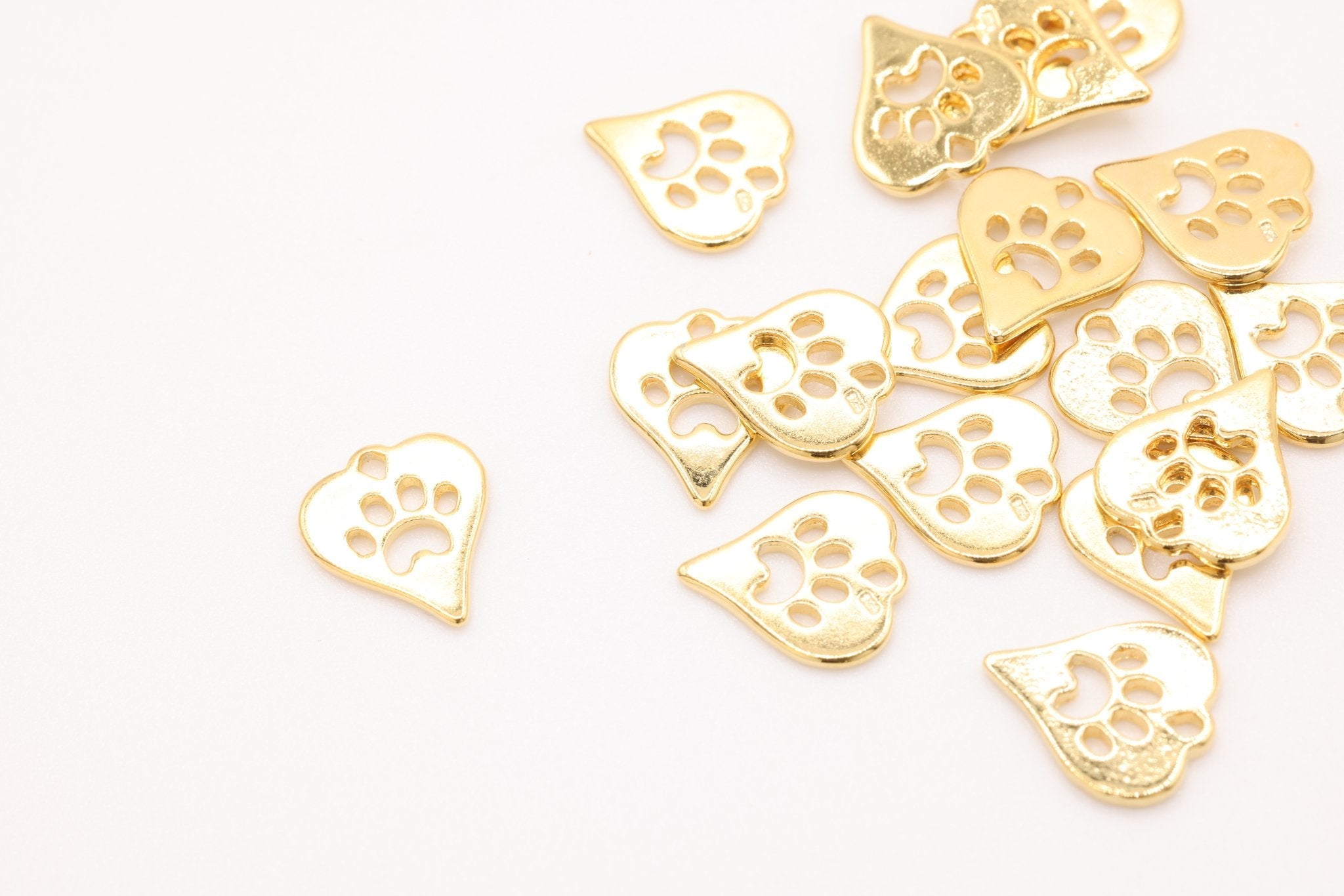 Shiny Vermeil Wholesale Gold Heart Dog Cat Paw Charm, 18K Gold Plated Sterling Silver, Paw Cut Out Charm, Animal Paw, Dog Foot Print - HarperCrown