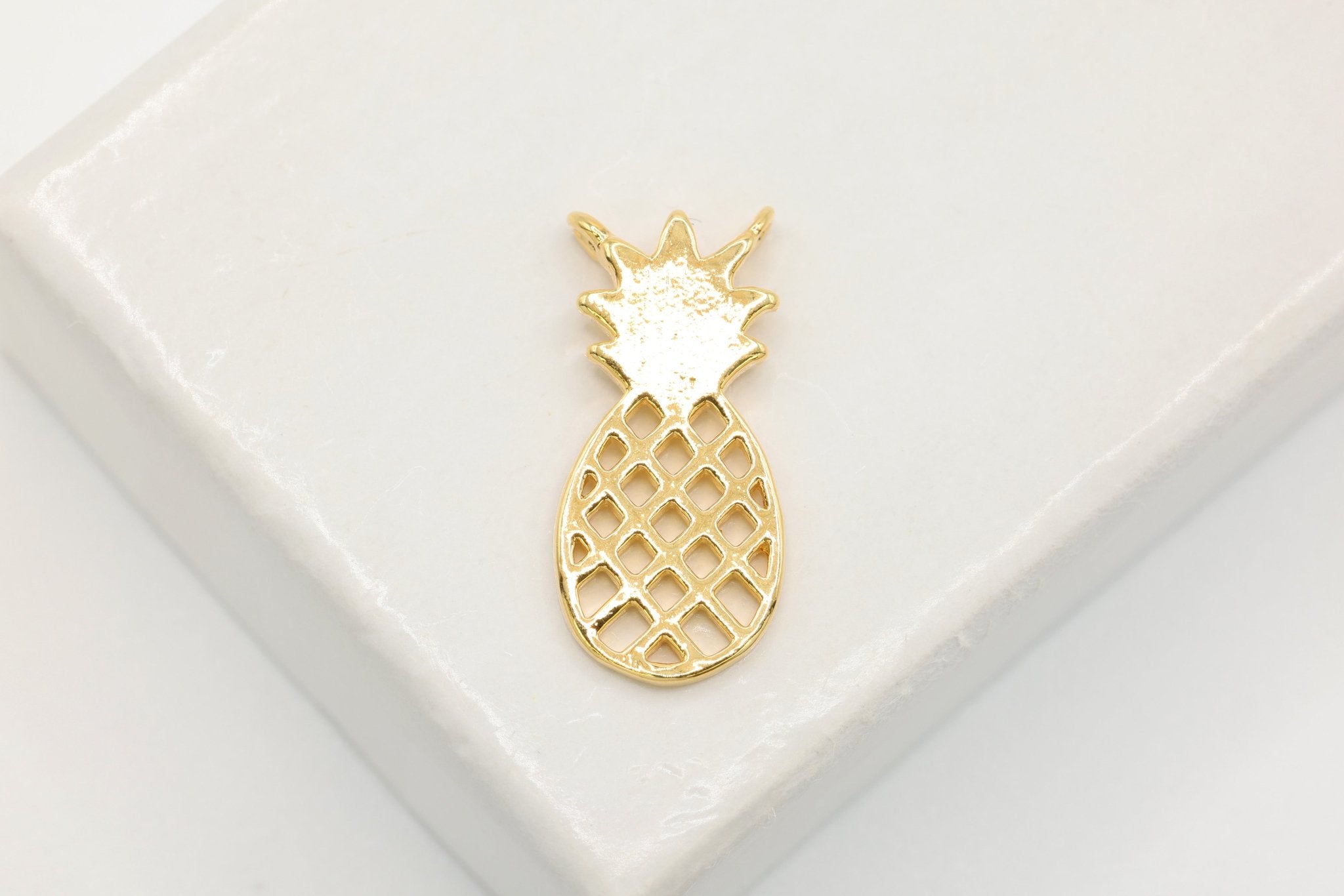 Shiny Vermeil Wholesale Gold Pineapple Connector Charm - 18k gold plated 925 Sterling Silver, Hawaiian Gold Pineapple Charm, Pineapple Fruit Charm - HarperCrown