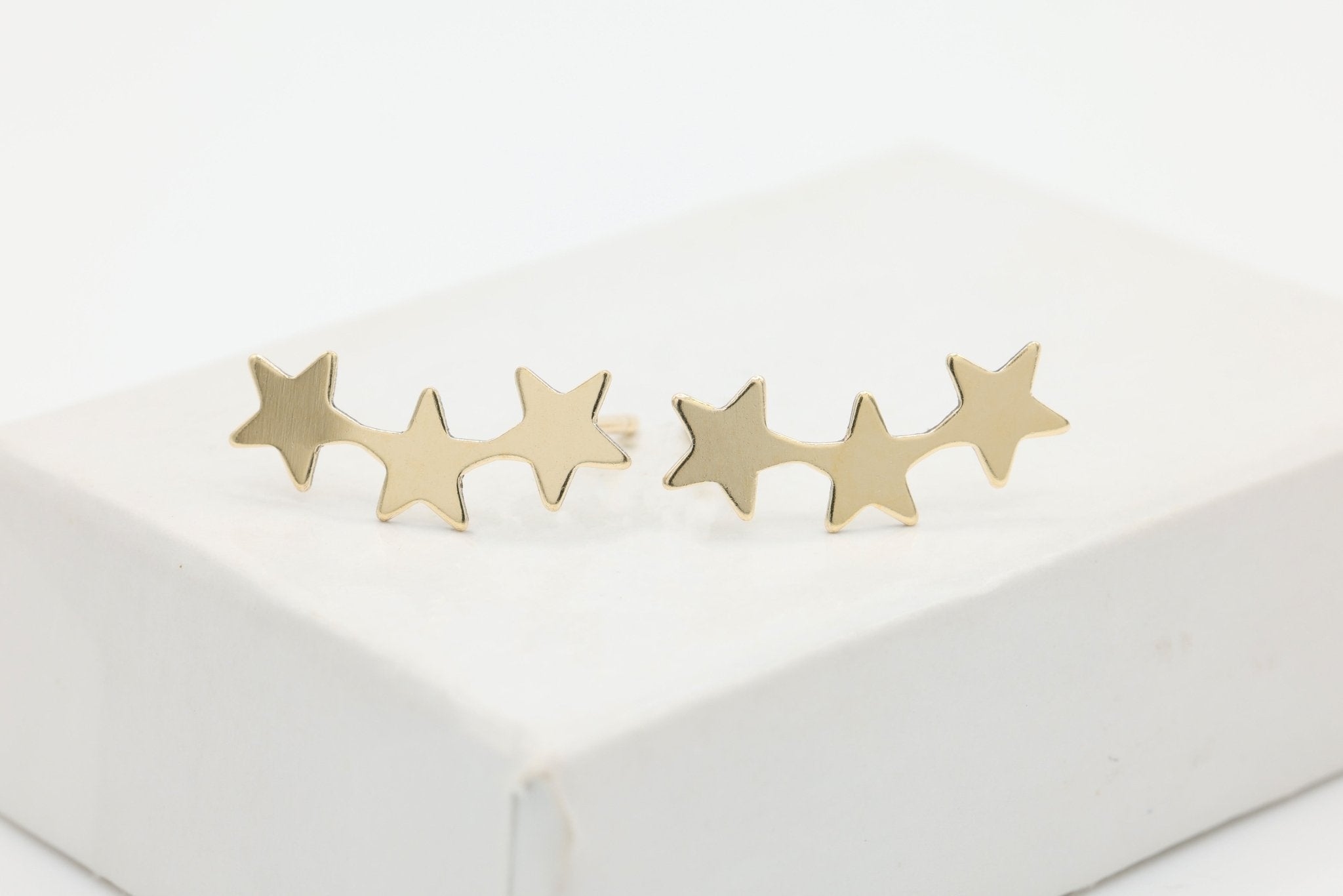 Star Crawler Earring, 14/20 Gold - Filled, 14mm x 4mm, Wholesale, Celestial Shooting 3 Star Dainty Minimalist Jewelry Earrings - HarperCrown