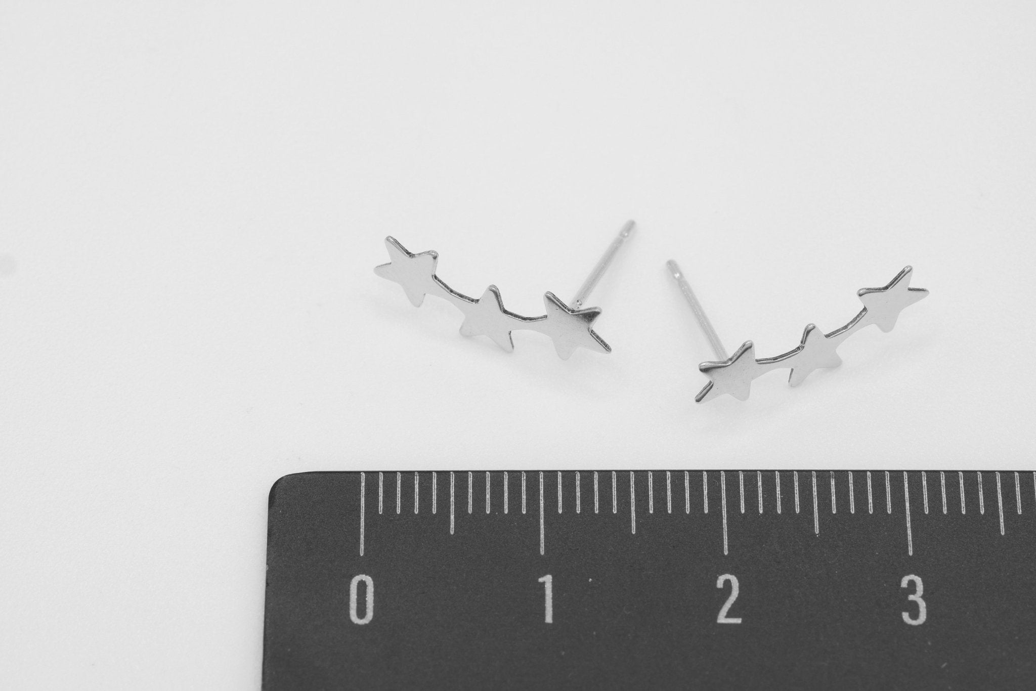 Star Crawler Earring, 925 Sterling Silver, 14mm x 4mm, Wholesale, Celestial Shooting 3 Star Dainty Minimalist Jewelry Earrings - HarperCrown