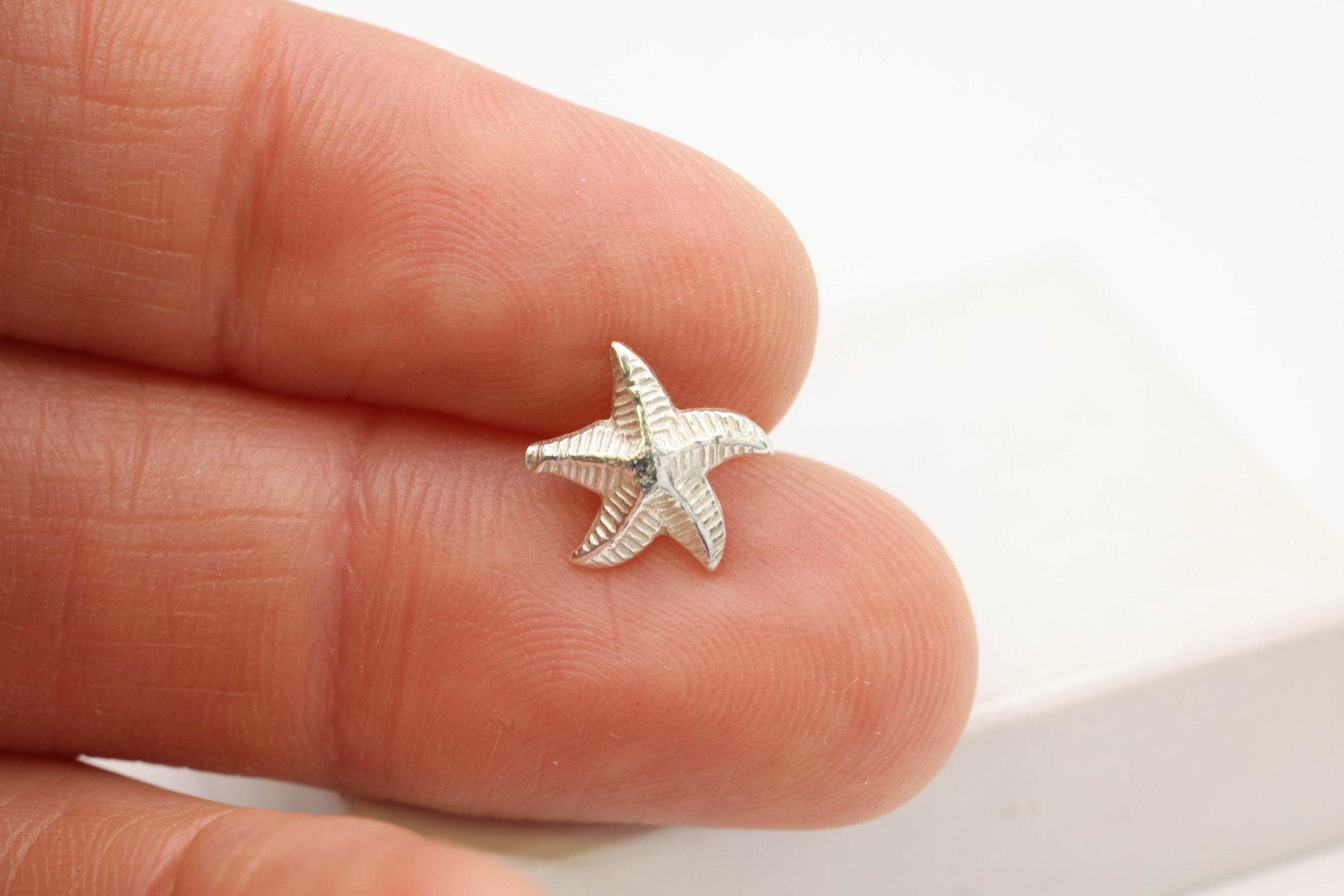 Starfish Stud Earring, 925 Sterling Silver, 10mm x 10mm, Wholesale, Pay Per Piece - HarperCrown