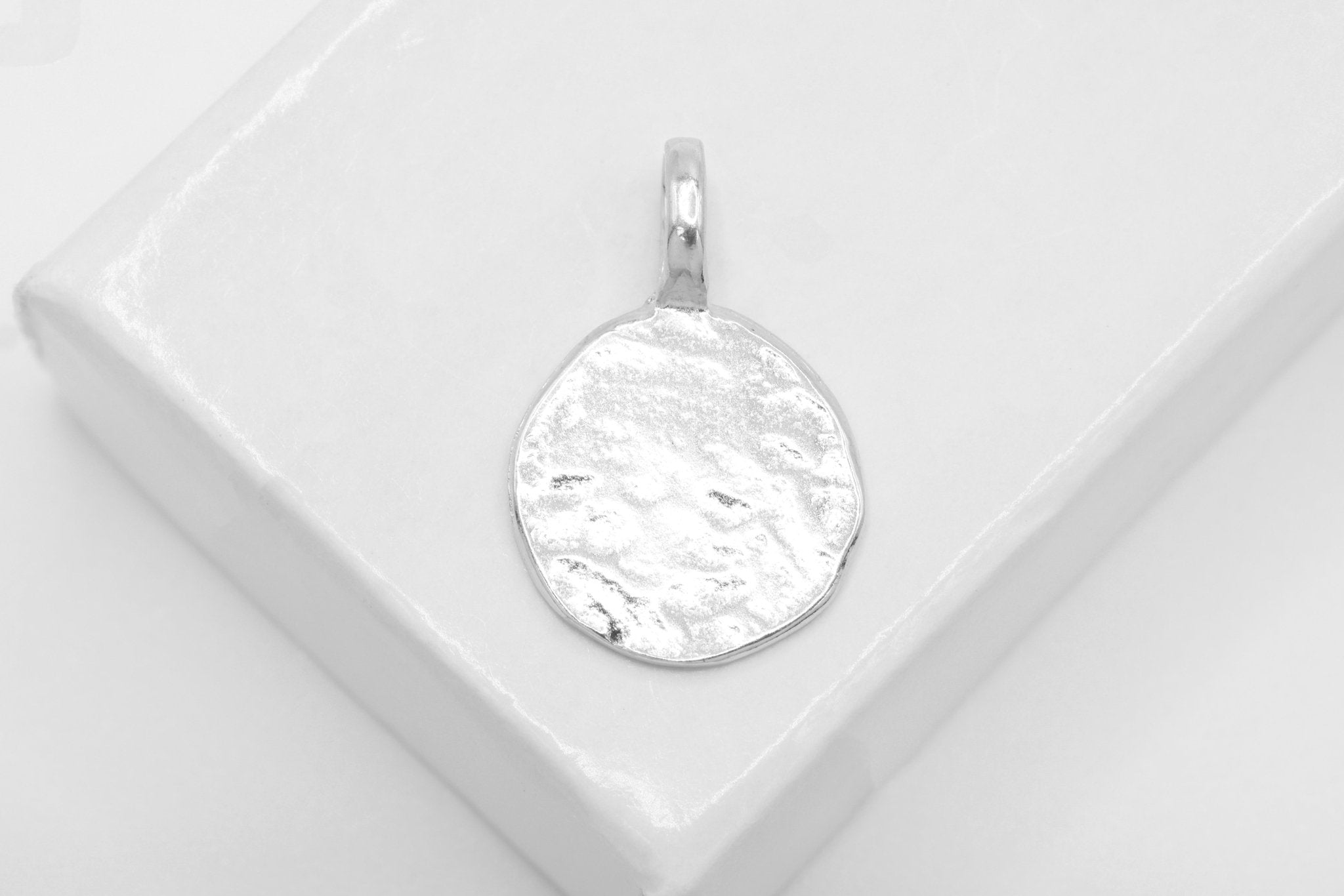 Sterling Silver Blank Disc - 925 Stamping Discs, Silver Round Charms, Sterling Silver Hammered Round Disc Charm, Silver Tag, Round Beads, 97 - HarperCrown