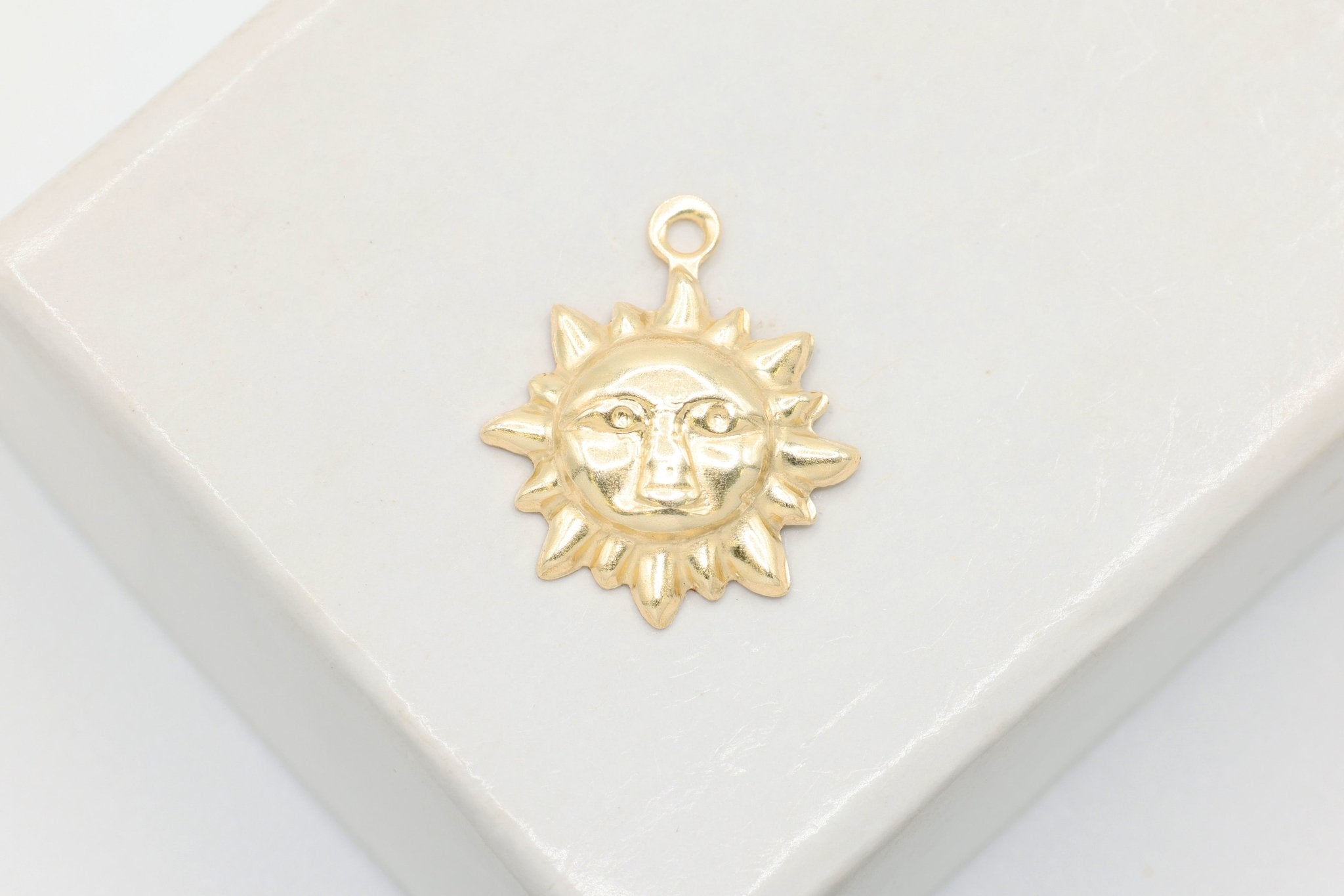 Sun Face Charm, 14/20 Gold-Filled or 925 Sterling Silver, 10mm, Wholesale - HarperCrown