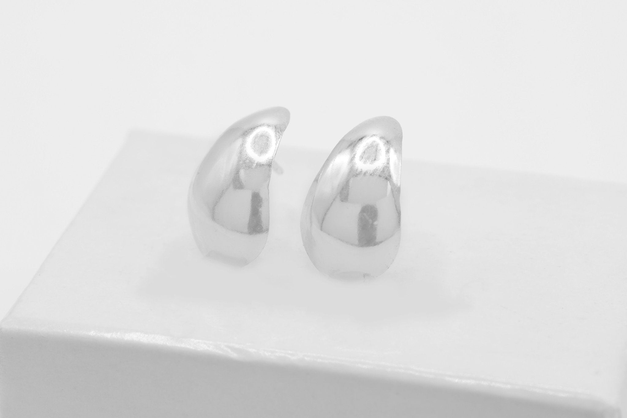 Teardrop Earring, 925 Sterling Silver, 13mm x 8mm, Wholesale, Tear Drop Wholesale Jewelry Earrings - HarperCrown