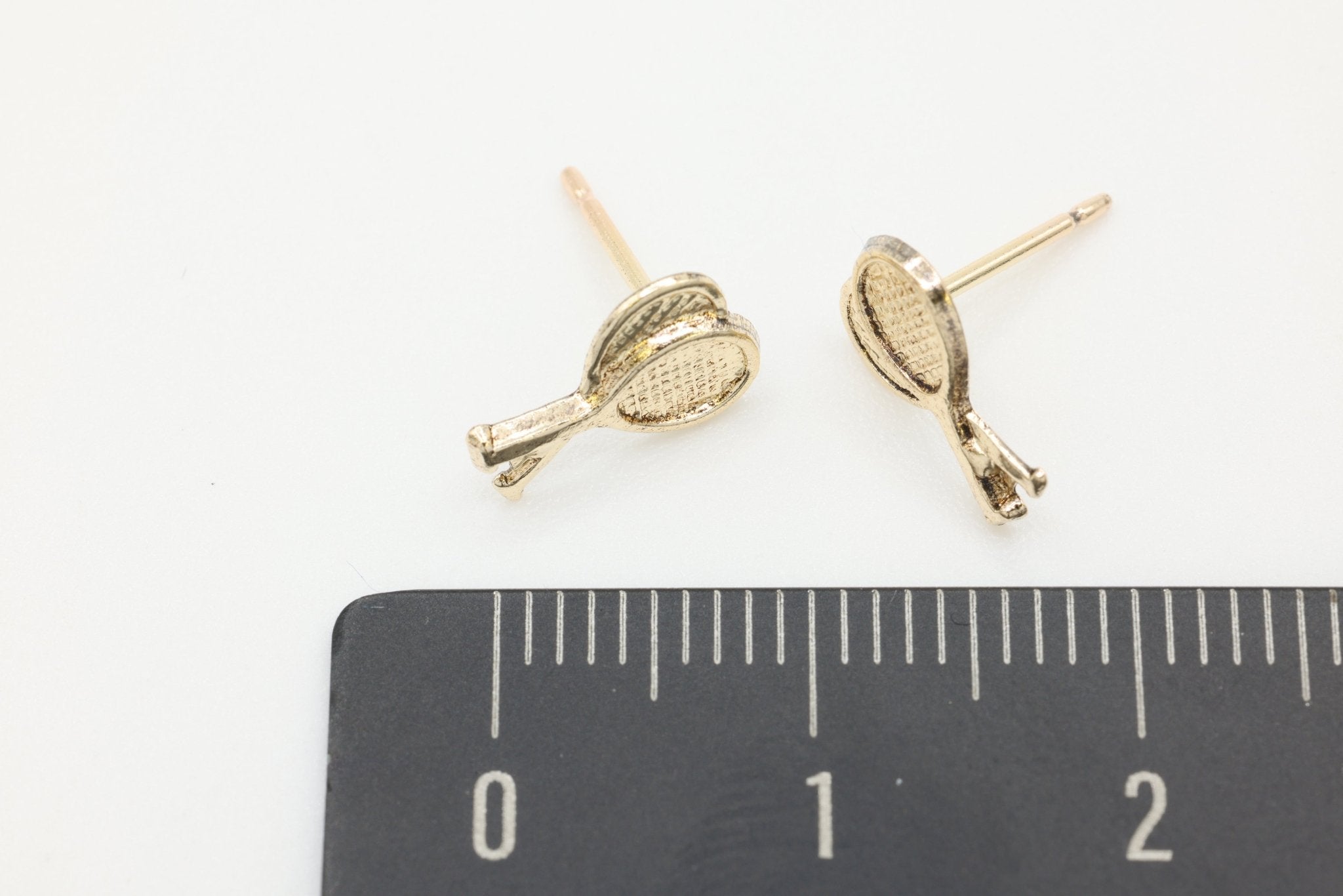 Tennis Racket Stud Earring, 14/20 Gold - Filled, 8mm x 5mm, Wholesale, Dainty Minimalist Jewelry Earrings - HarperCrown