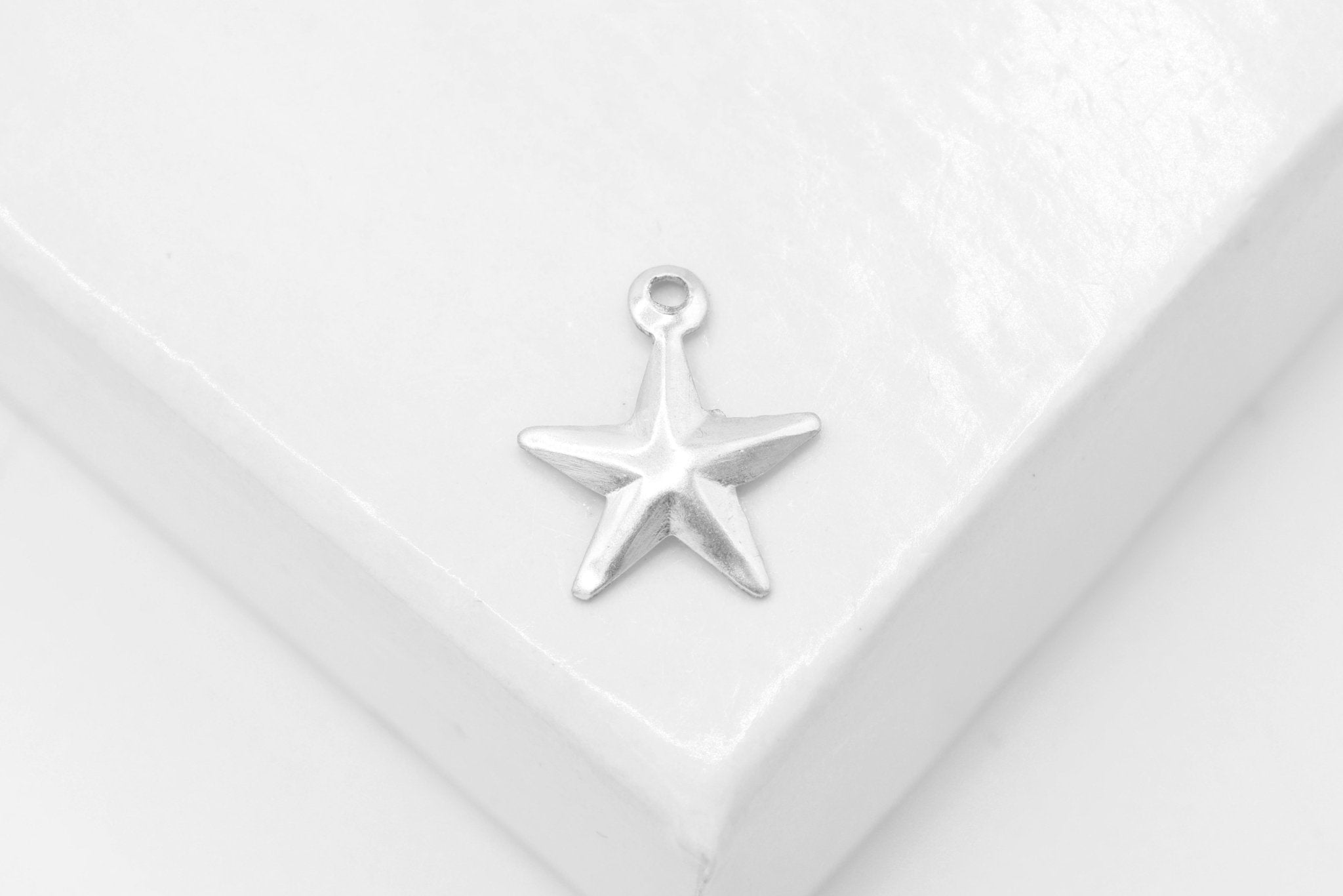 Tiny Star Charm, Wholesale, 14/20 Gold - Filled 925 Sterling Silver, 8mm, Geometric Star Drop - HarperCrown