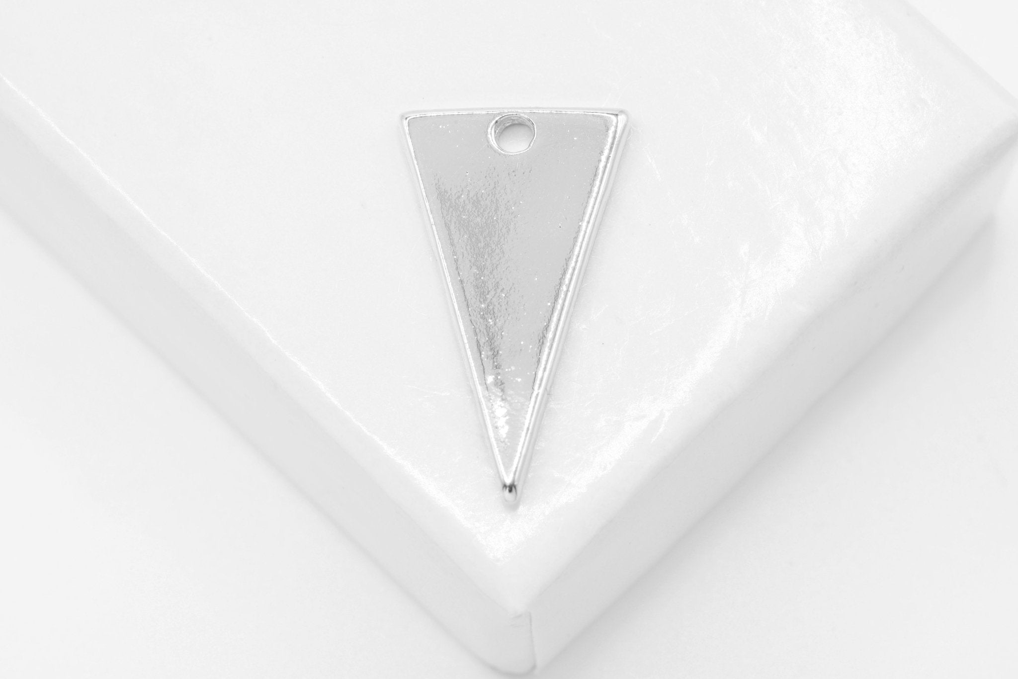 Triangle Charm, 925 Sterling Silver, 19mm x 11mm, Blank Geometrical Triangle - HarperCrown