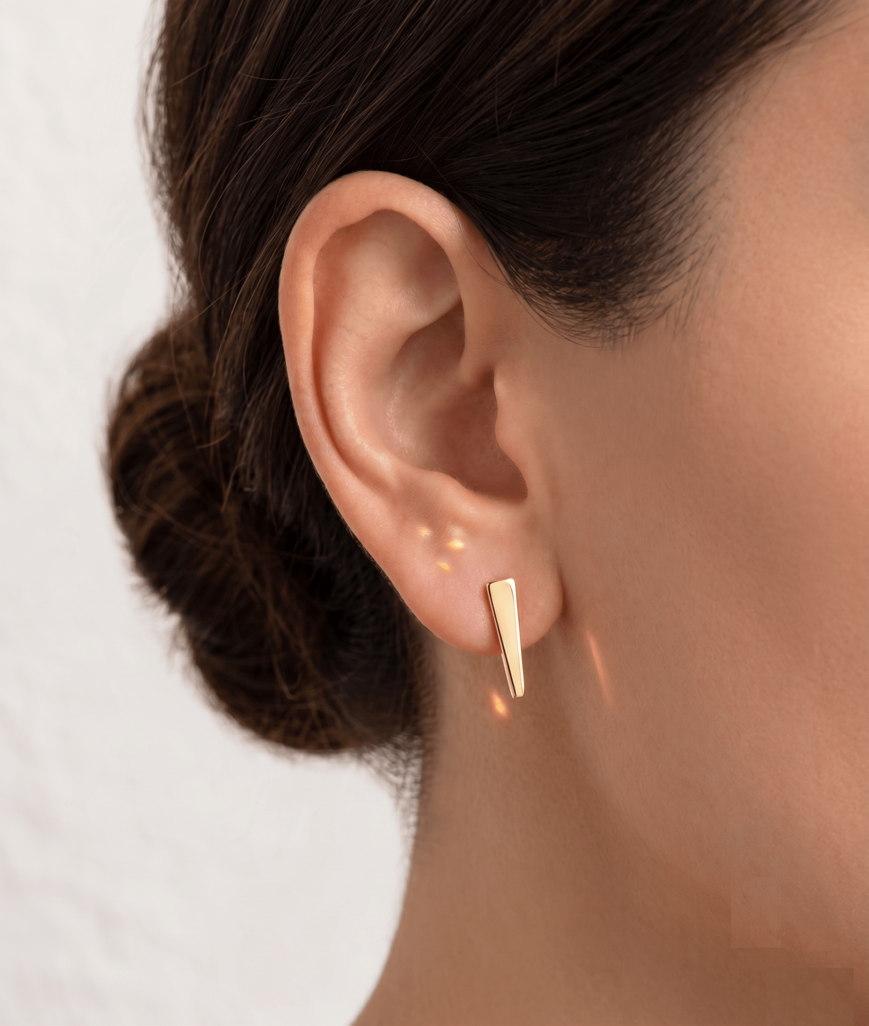 Wholesale 14K Gold Filled Spike Post Earrings- Simple Everyday Earrings, Minimalist earrings, spike stud earrings, triangle stud earrings, Bar Studs - HarperCrown