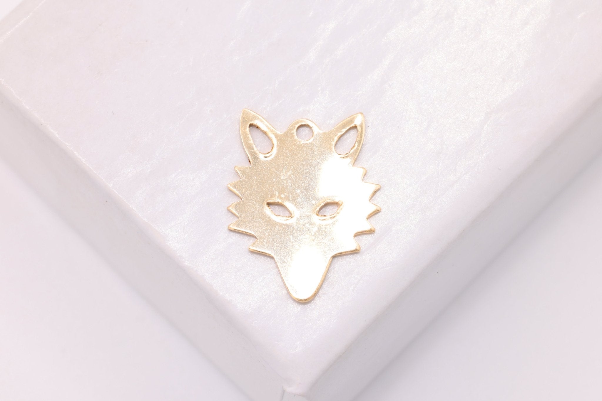 Wolf Charm, 14/20 Gold - Filled, 13mm x 10mm, Fox Face - HarperCrown