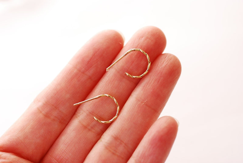 14k Gold Filled Woven Hoop Earrings, Gold Braided Hoop Earrings, Gold Hoop Earrings, Minimalist Gold Hoops, Huggie Hoop Earrings - HarperCrown