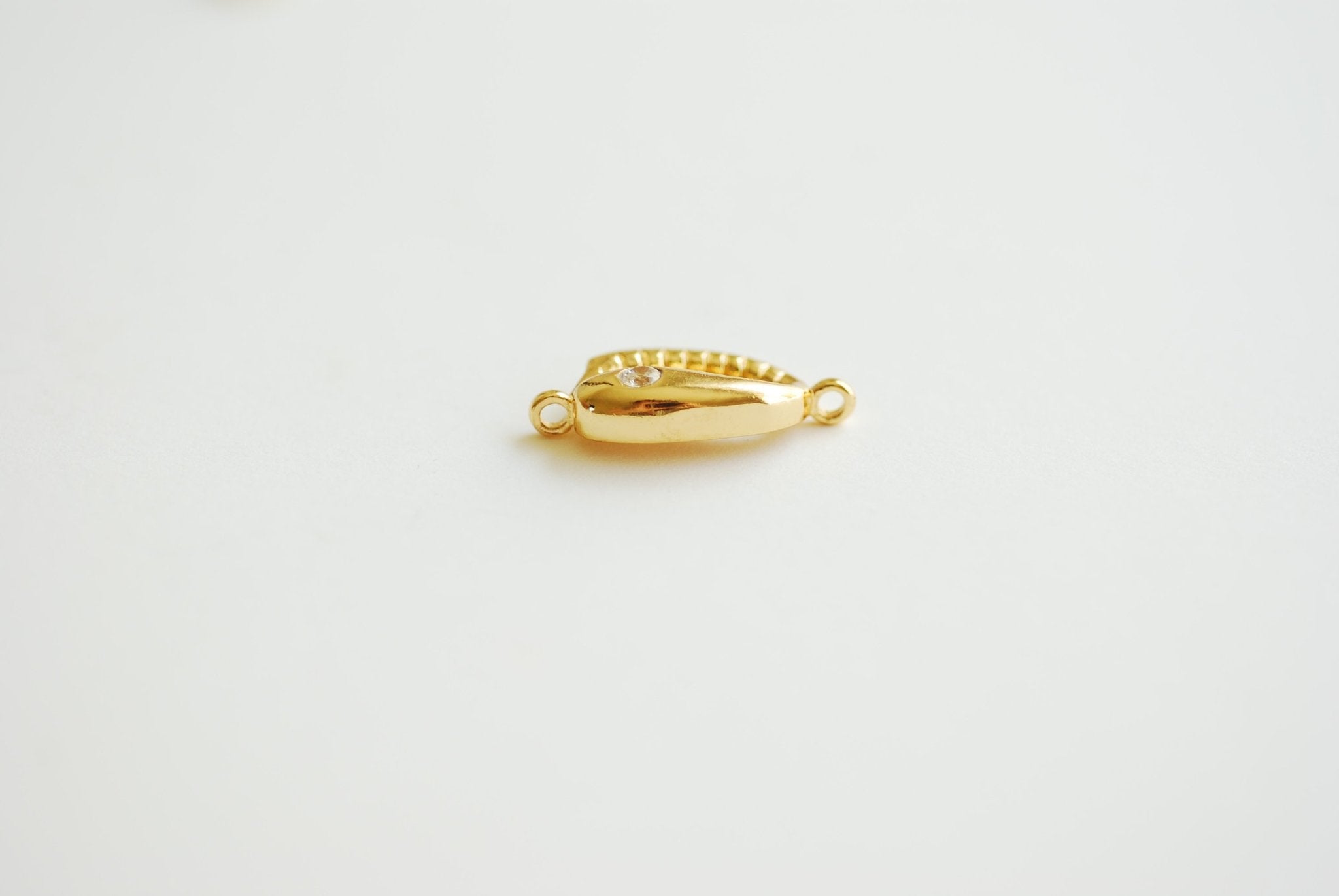 Wholesale 18k Gold Cowry Shell Connector Charm Pendant- Single CZ Cubic Zirconia Cowry Charm, Cowrie Shell, Cowry Shell, Gold Cowrie Cowry Shell