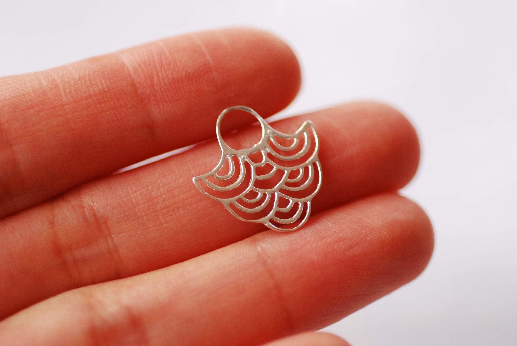 2 pieces Wave Design Chandelier Charm Pendant 925 Sterling Silver Vermeil Gold 18k gold Katsushika Kanagawa Wave Rainbow Charm A113 - HarperCrown
