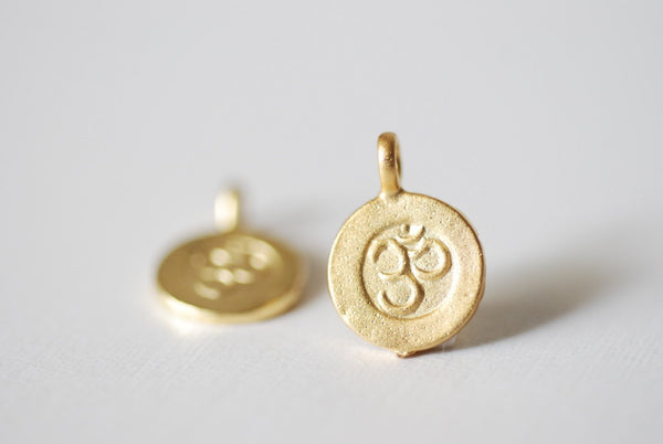 Matte Wholesale Vermeil Gold Spiritual Yoga Ohm Om Symbol Charm -18kt gold plated over Sterling Silver Om tag pendants, Gold Ohm om disc, 35