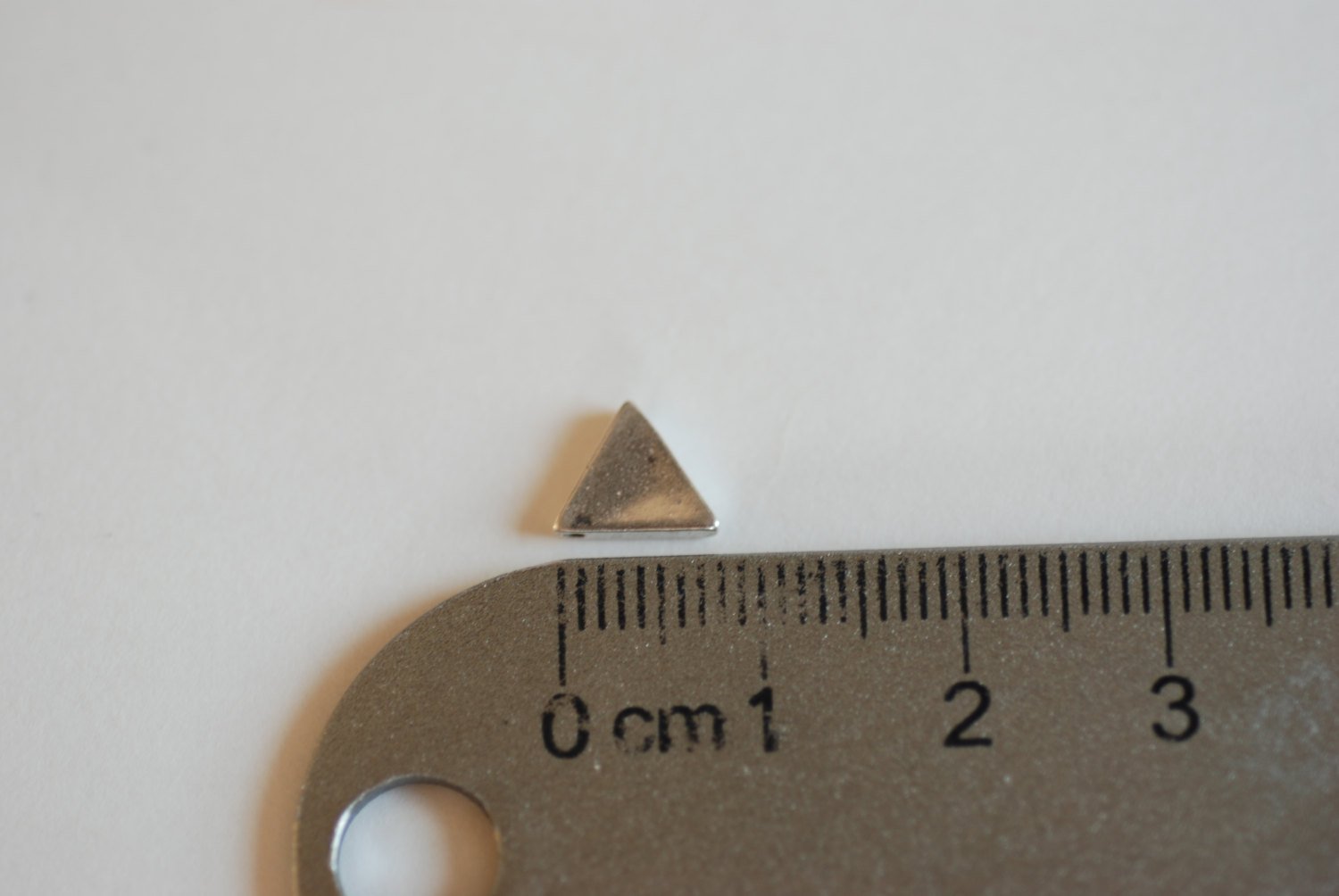 2pcs Sterling Silver Triangle Connector, Small little Triangle charms, Silver Triangle Beads, Sterling Silver Chevron Triangle Charms - HarperCrown
