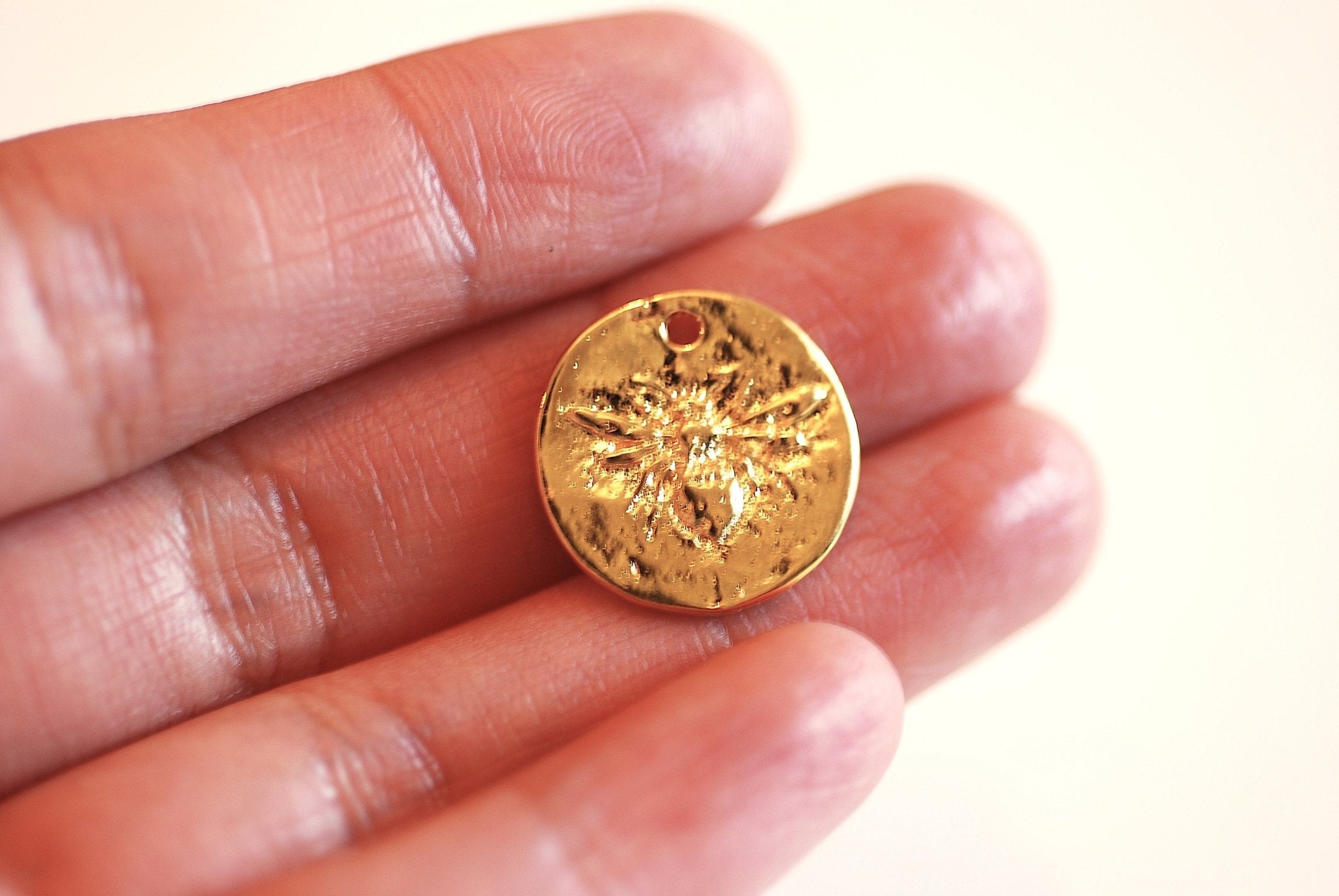 Bee Charm Pendant Vermeil Gold- 22k Gold plated 925 Sterling Silver, Disc Bee Pendant, Honeybee, Bumblebee, Queen Bee, Round Bee Charm, 406 - HarperCrown