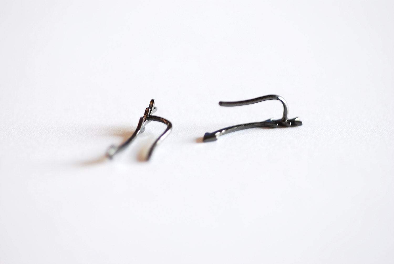 Black Gold Arrow Earring Climber Ear Cuff- Rhodium plated 925 Silver Arrow Earrings, Arrow Earring Crawler, Curved Arrow Earring, Ear Jacket - HarperCrown