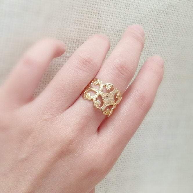 Gold Filigree Ring Adjustable,18k gold ring, art deco ring, filigree ring, gold adjustable ring, Stacking Ring, Midi RIng - HarperCrown