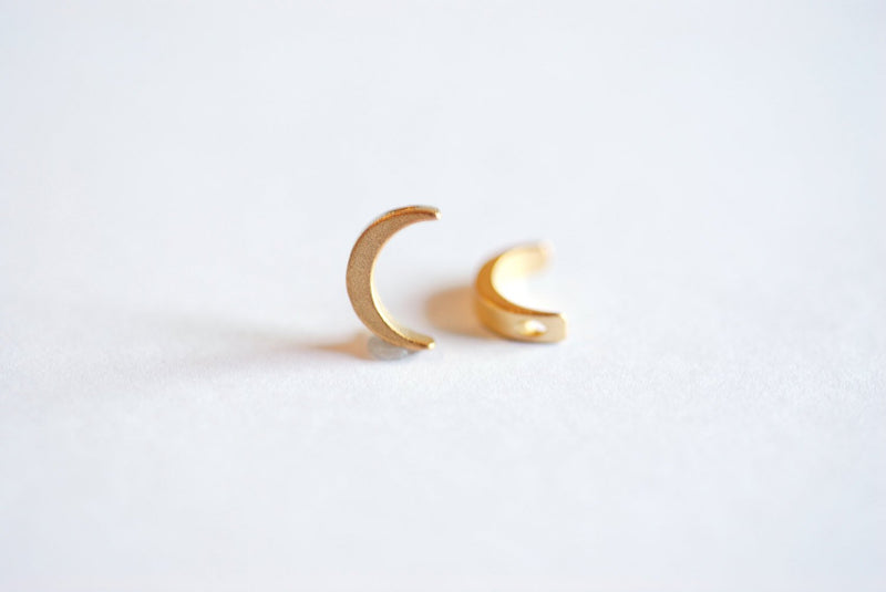 Matte Gold Crescent Moon Beads Charm-22k gold plated Sterling Silver Vermeil Gold Moon Beads, Gold Half Moon Charm Pendant, Gold Moon, 268 - HarperCrown