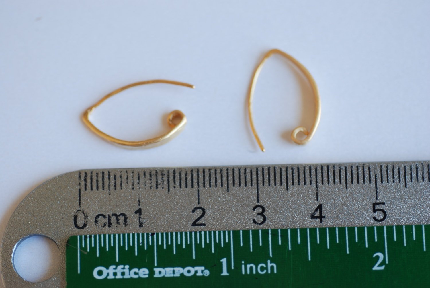 Matte Vermeil Gold Flattened Front Ear wires - hammered flat front ear hooks, Gold Earring Components, Gold Ear Hooks, Vermeil Gold Earrings - HarperCrown