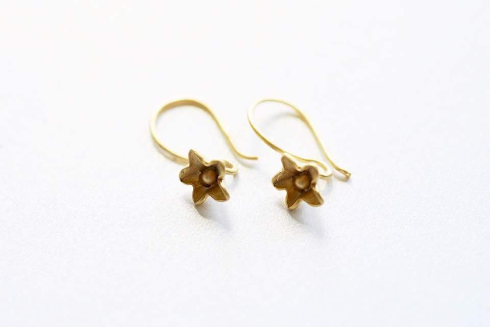 Matte Vermeil Gold Flower Earring finding - 18k gold plated over Sterling Silver, Gold flower earrings, Gold earring finding, Gold Earrings - HarperCrown