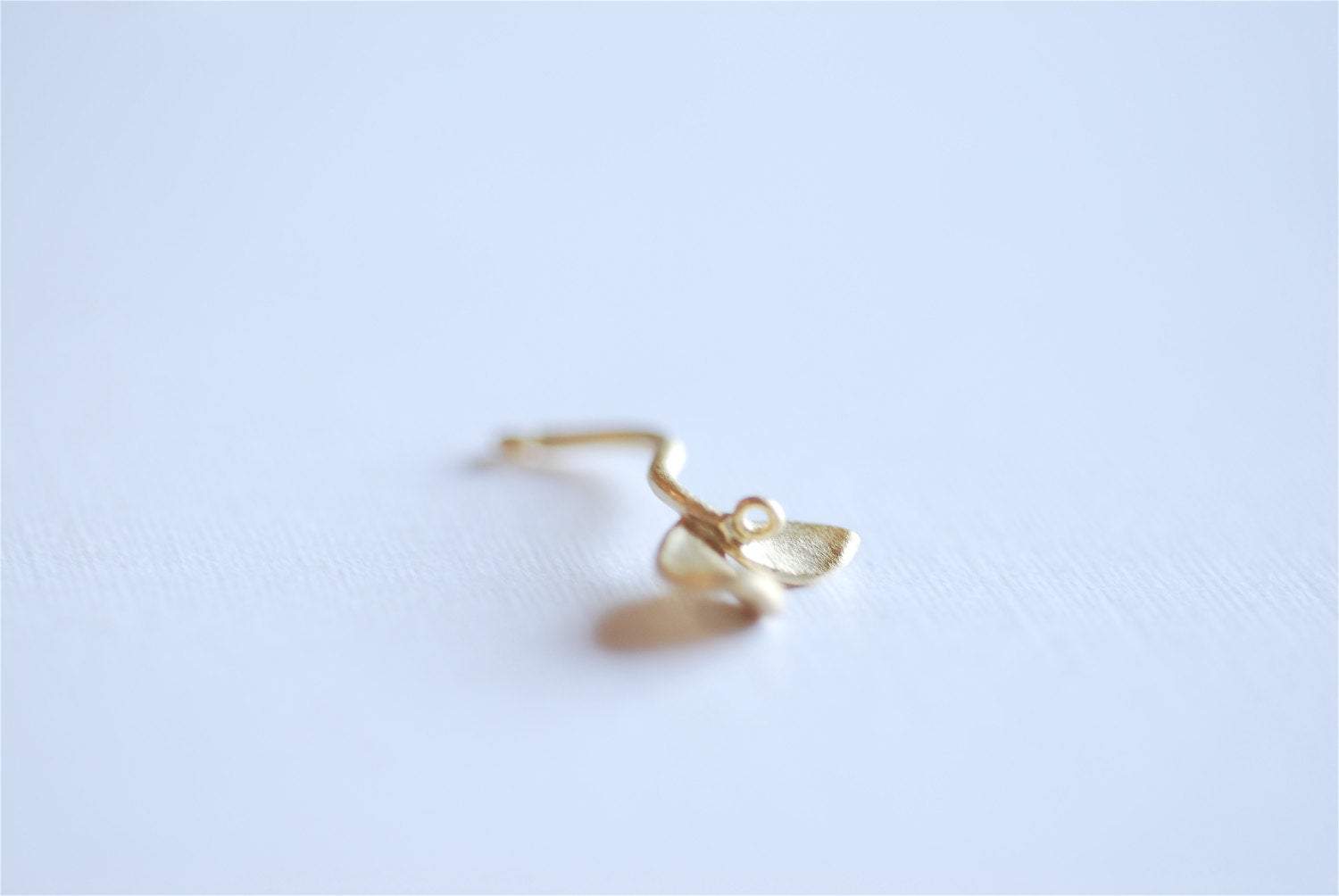 Matte Vermeil Gold Sprout Charm Connector- 22k gold plated Sterling Silver Sprout Connector, Alfalfa Sprout, Mung Bean Sprouts, Link, 196 - HarperCrown