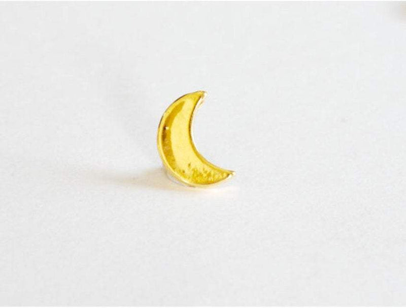 Shiny Vermeil Gold Crescent Moon Charm- 18k gold plated over sterling silver half moon charm pendant, Gold Crescent Half Moon Beads - HarperCrown