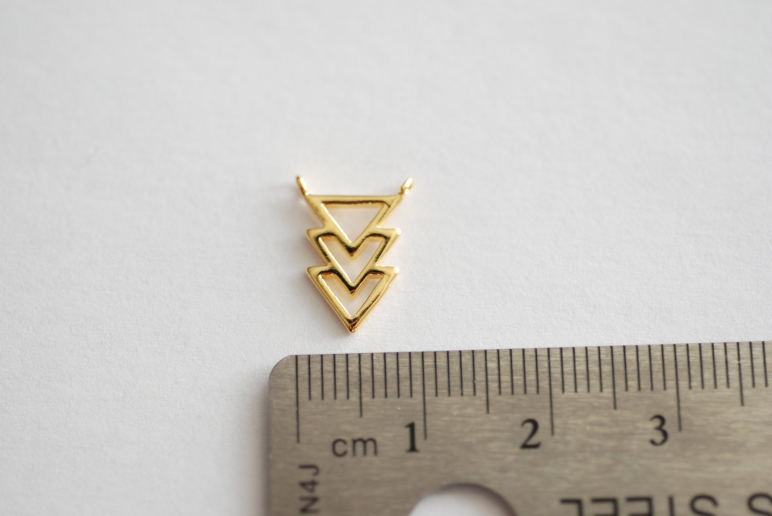 Shiny Vermeil Gold Triangle Connector- 18k Gold plated Sterling Silver Chevron Triangle Charm, Gold Arrow Charm, Gold Triangle connector, 93 - HarperCrown