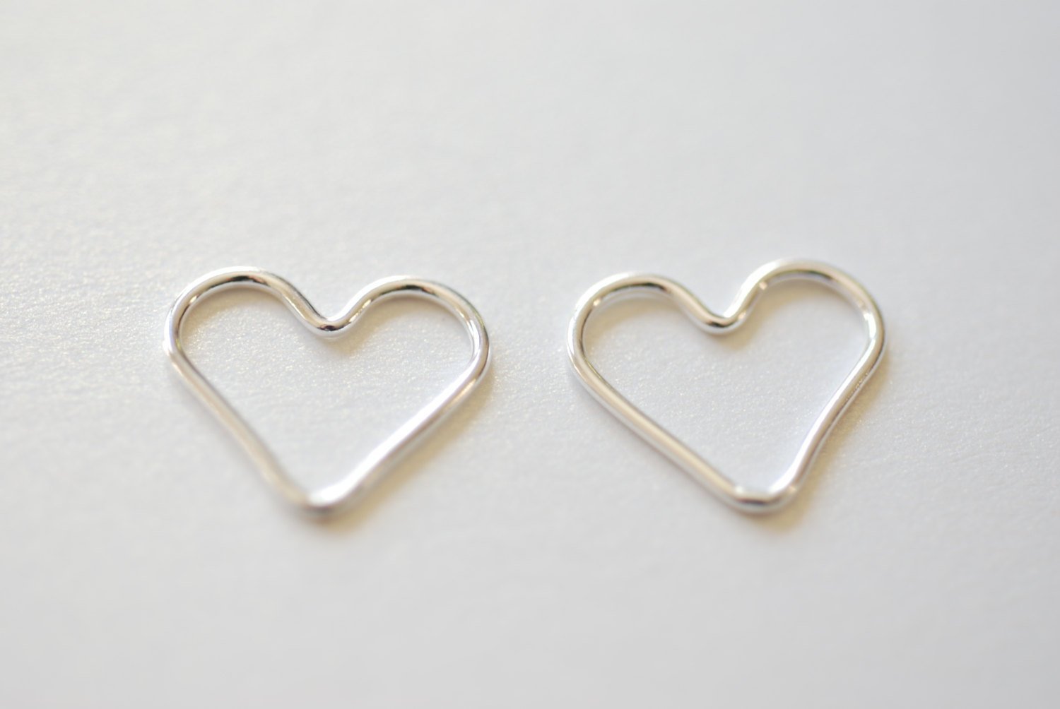 Sterling Silver Open Wire Heart, Silver Heart Connector Link Spacer, Heart Charms, Jewelry Findings, Heart Link, Heart Jump Rings, E124 - HarperCrown