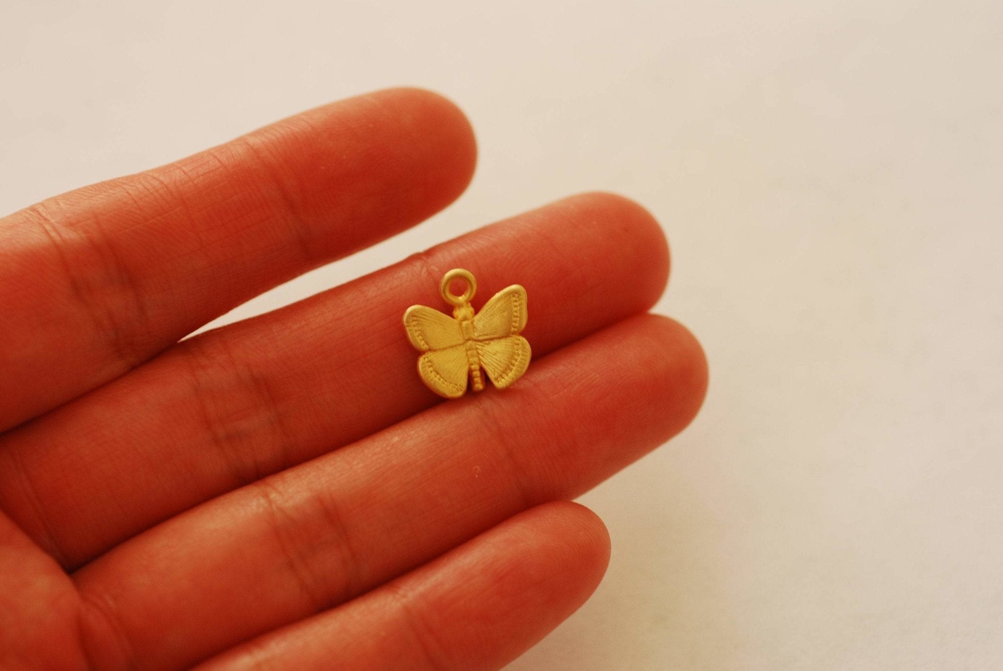 Vermeil Gold or 925 Sterling Silver Butterfly Drop Charm Pendant Wholesale Bulk Necklace Charm Bracelet Charm DIY Jewelry [J353] - HarperCrown
